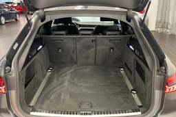 met. harmaa Audi A6 2020 kuva 38.