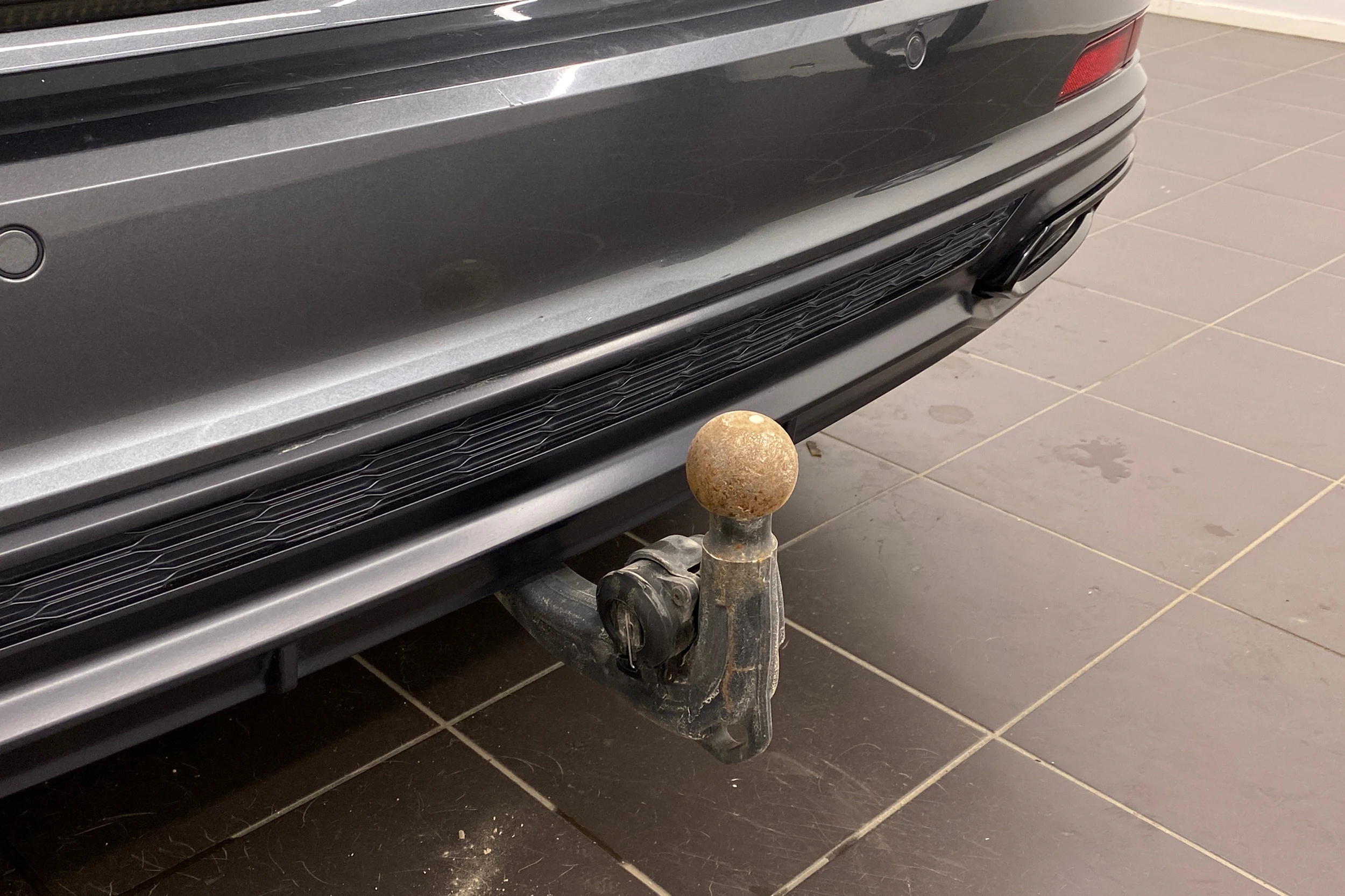 met. harmaa Audi A6 2020 kuva 40.