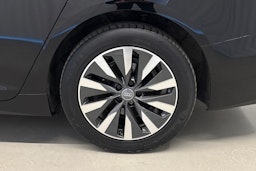 musta Audi A6 2020 kuva 13.