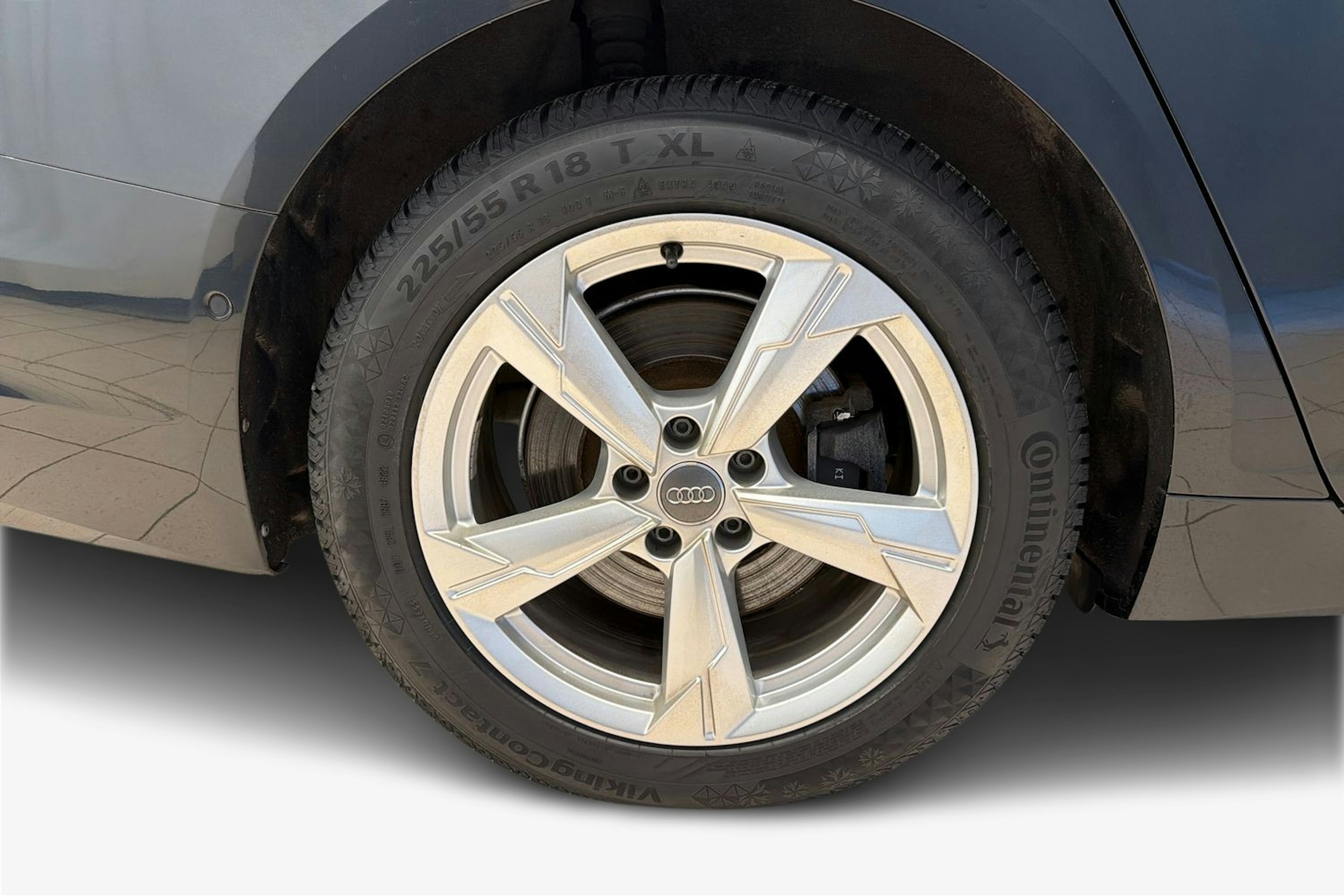 harmaa Audi A6 2020 kuva 11.