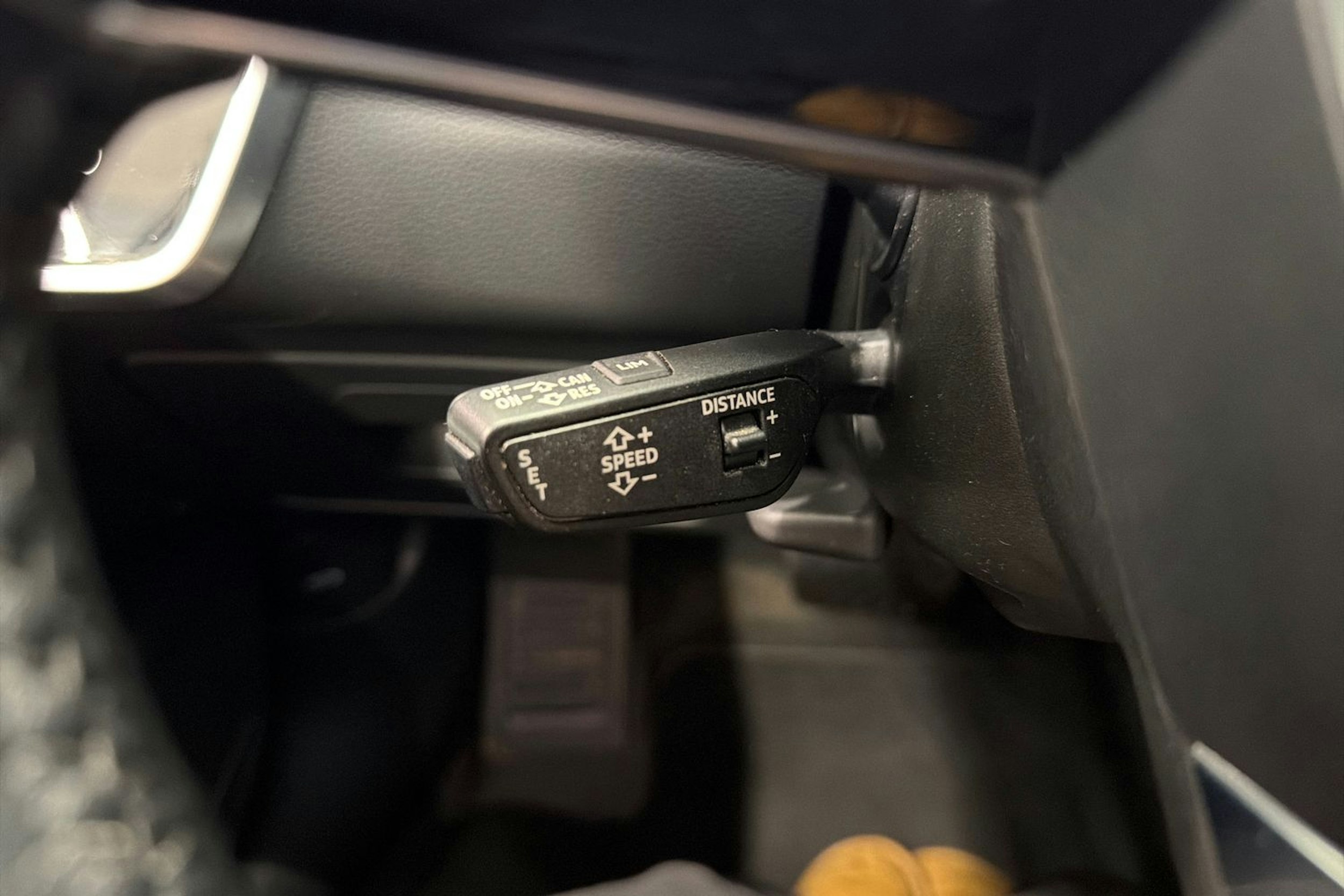 harmaa Audi A6 2020 kuva 22.