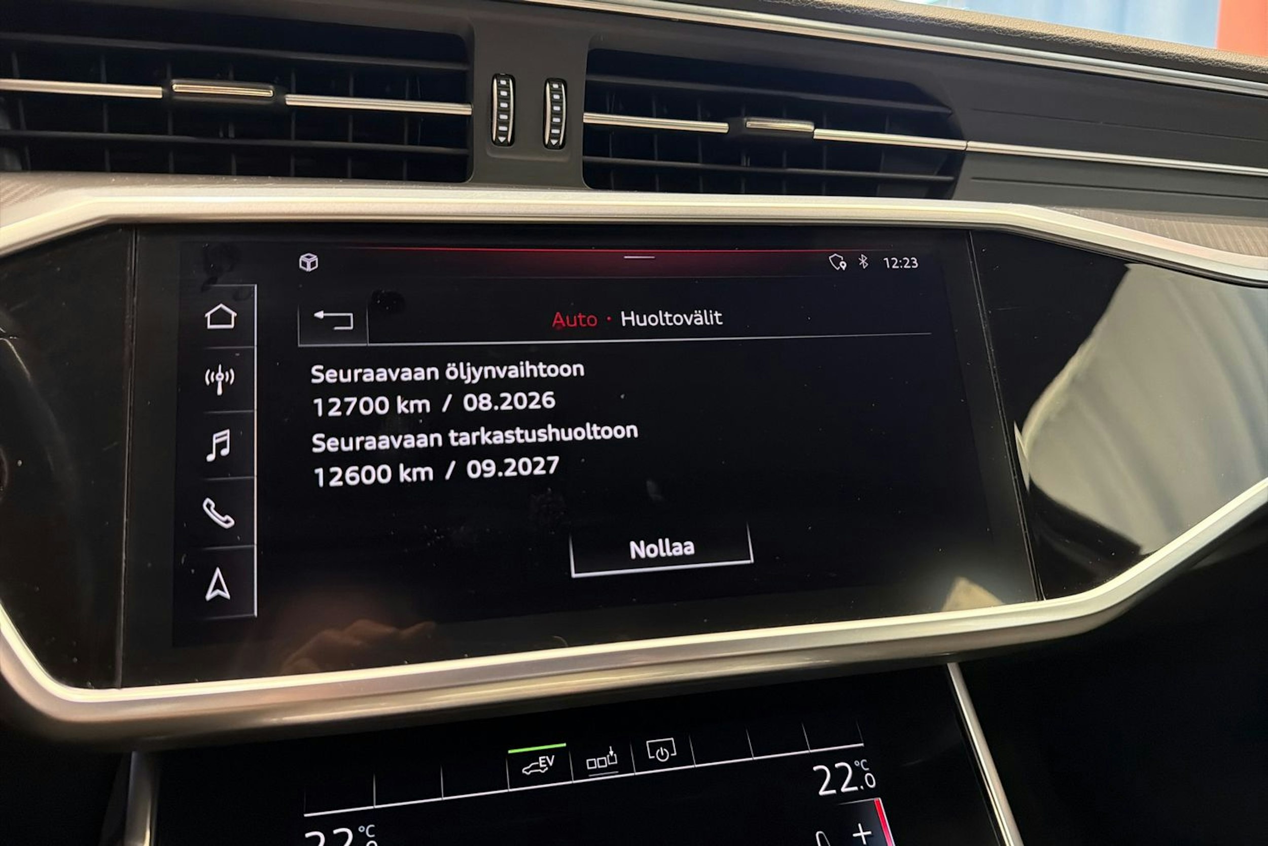 harmaa Audi A6 2020 kuva 29.