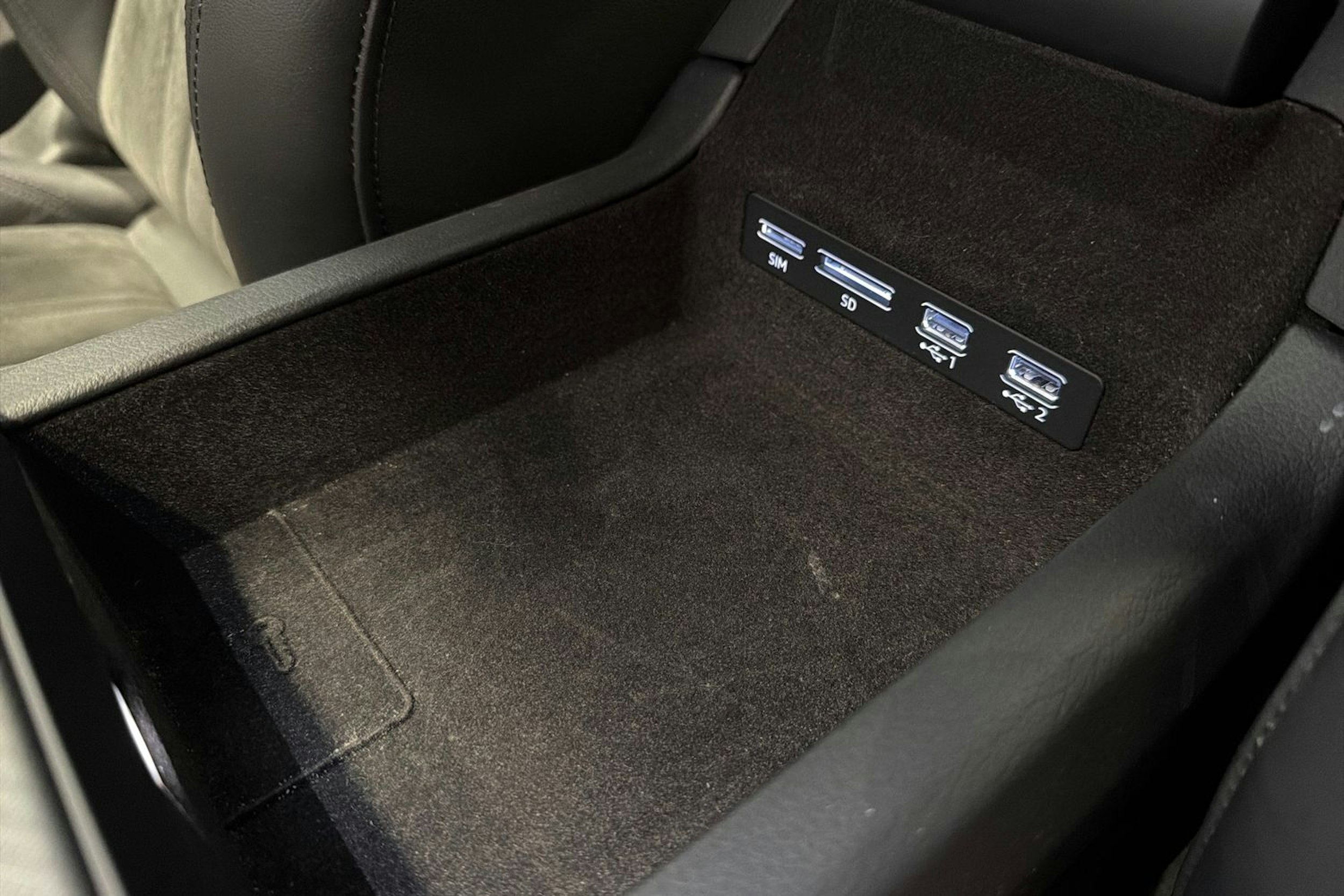 harmaa Audi A6 2020 kuva 36.