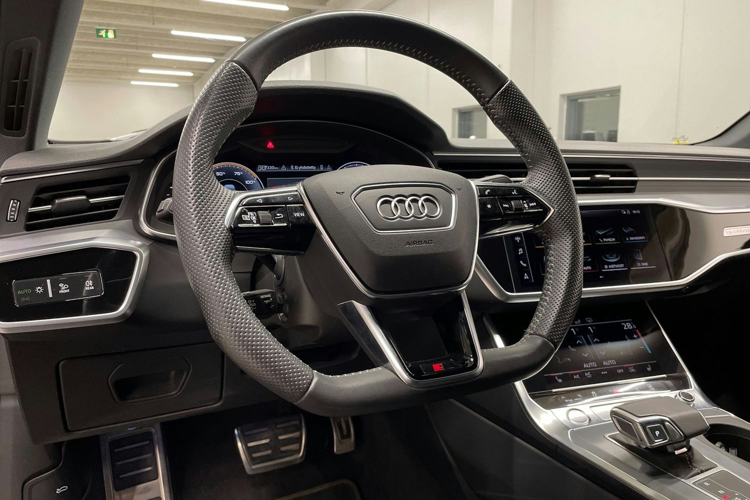 harmaa Audi A6 2020 kuva 31.