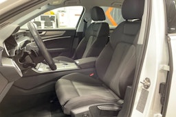 valkoinen Audi A6 2020 kuva 11.
