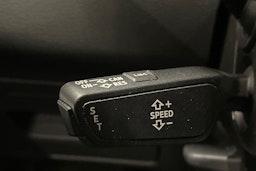 valkoinen Audi A6 2020 kuva 17.