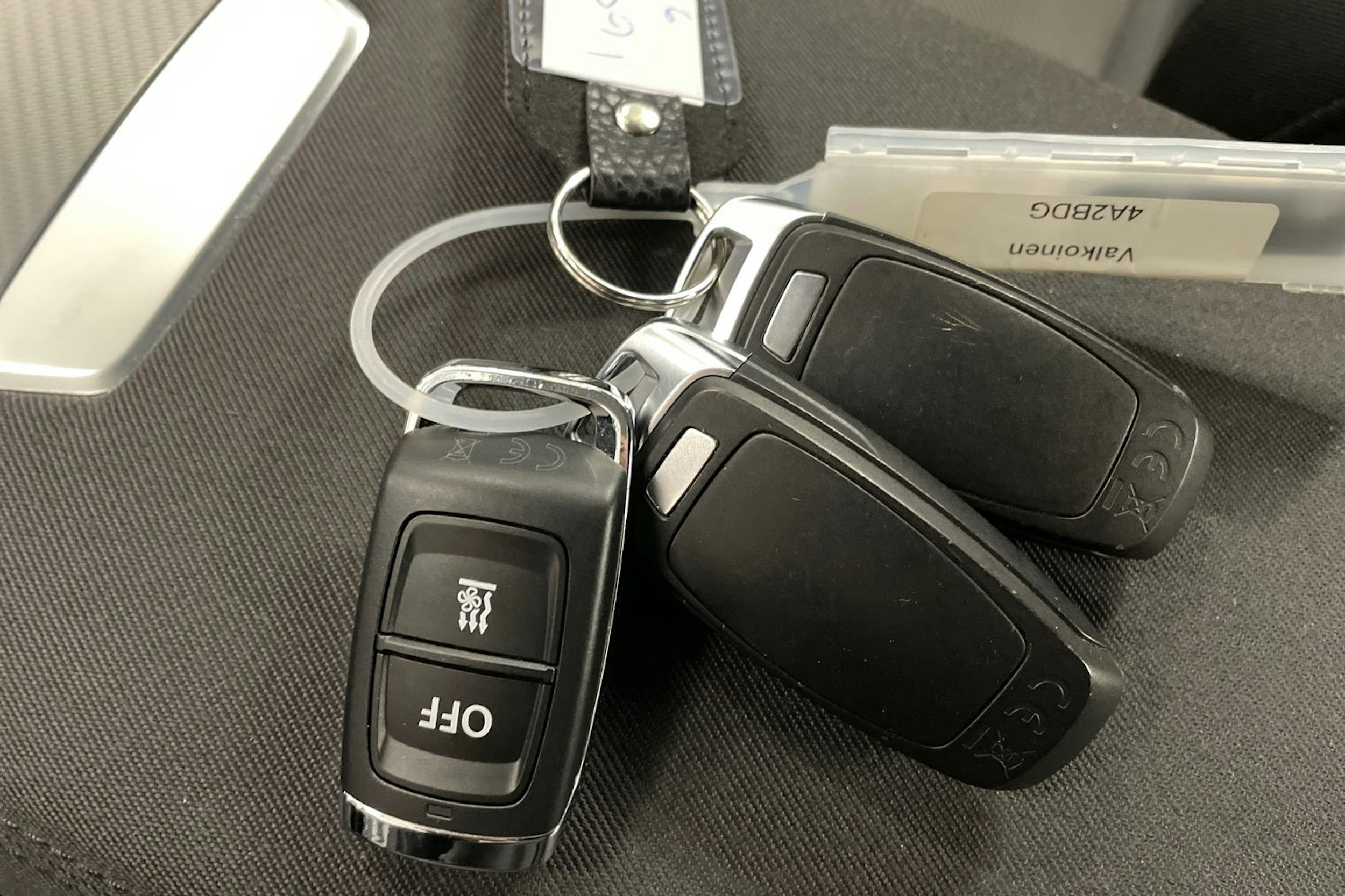 valkoinen Audi A6 2020 kuva 33.