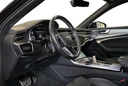 musta Audi A6 2021 kuva 3.