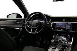musta Audi A6 2021 kuva 9.