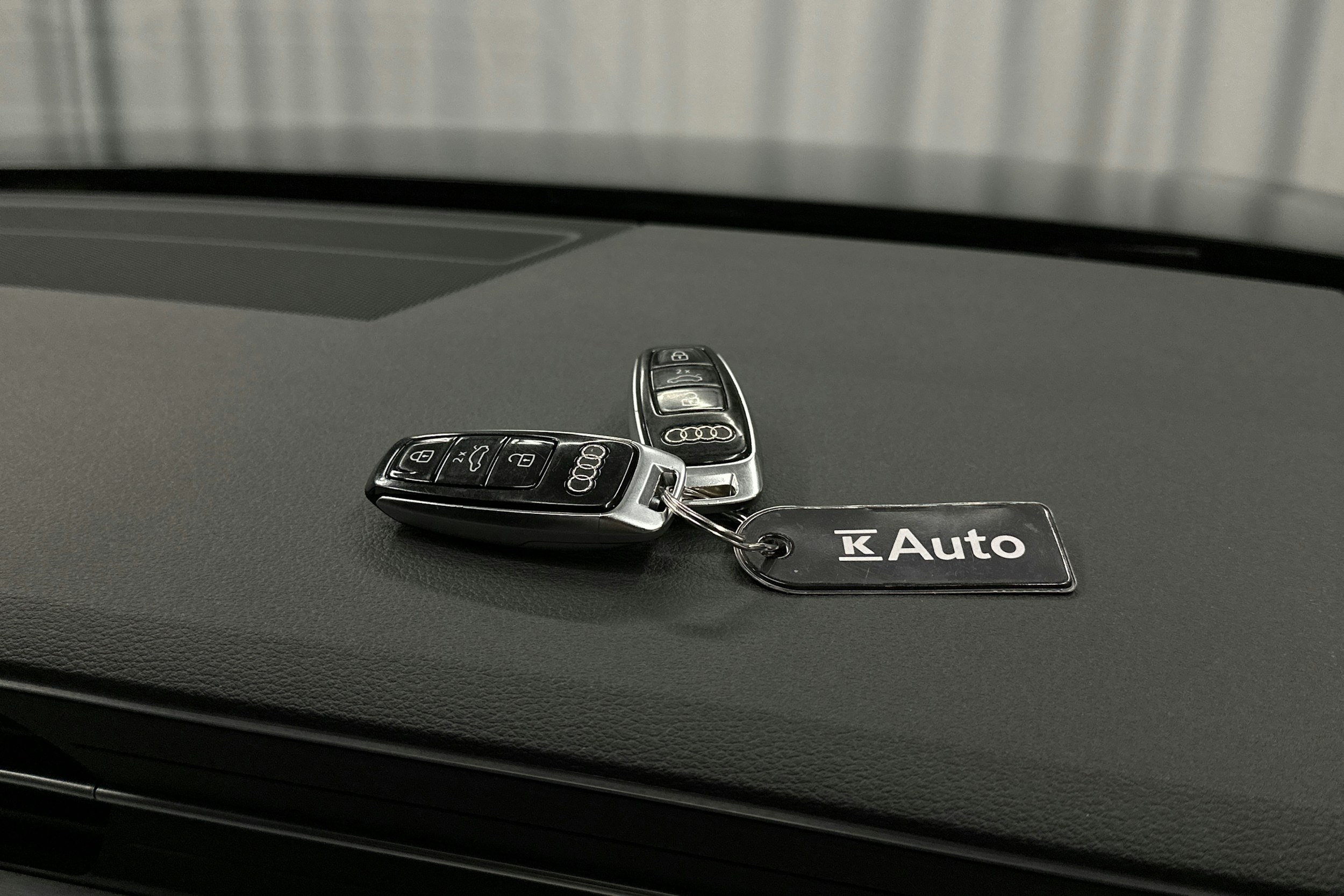 musta Audi A6 2021 kuva 29.