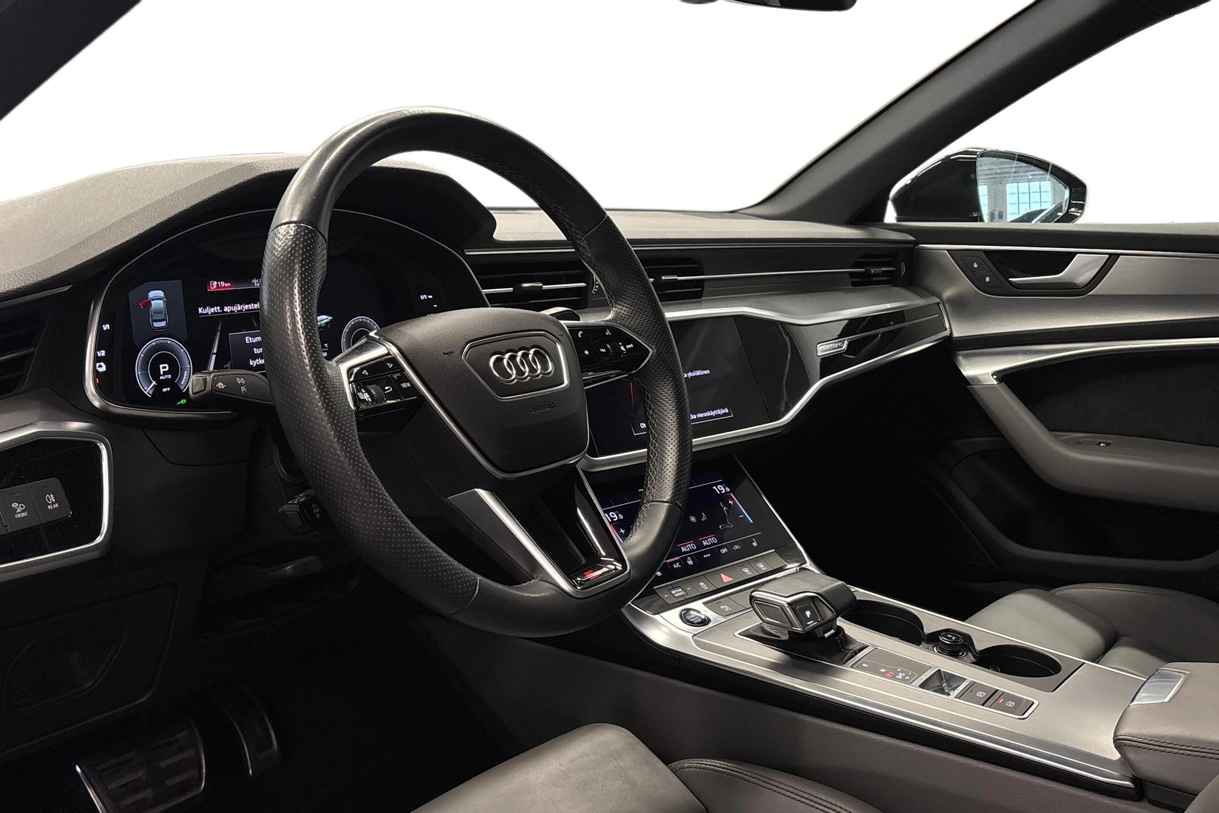 sininen Audi A6 2021 kuva 3.
