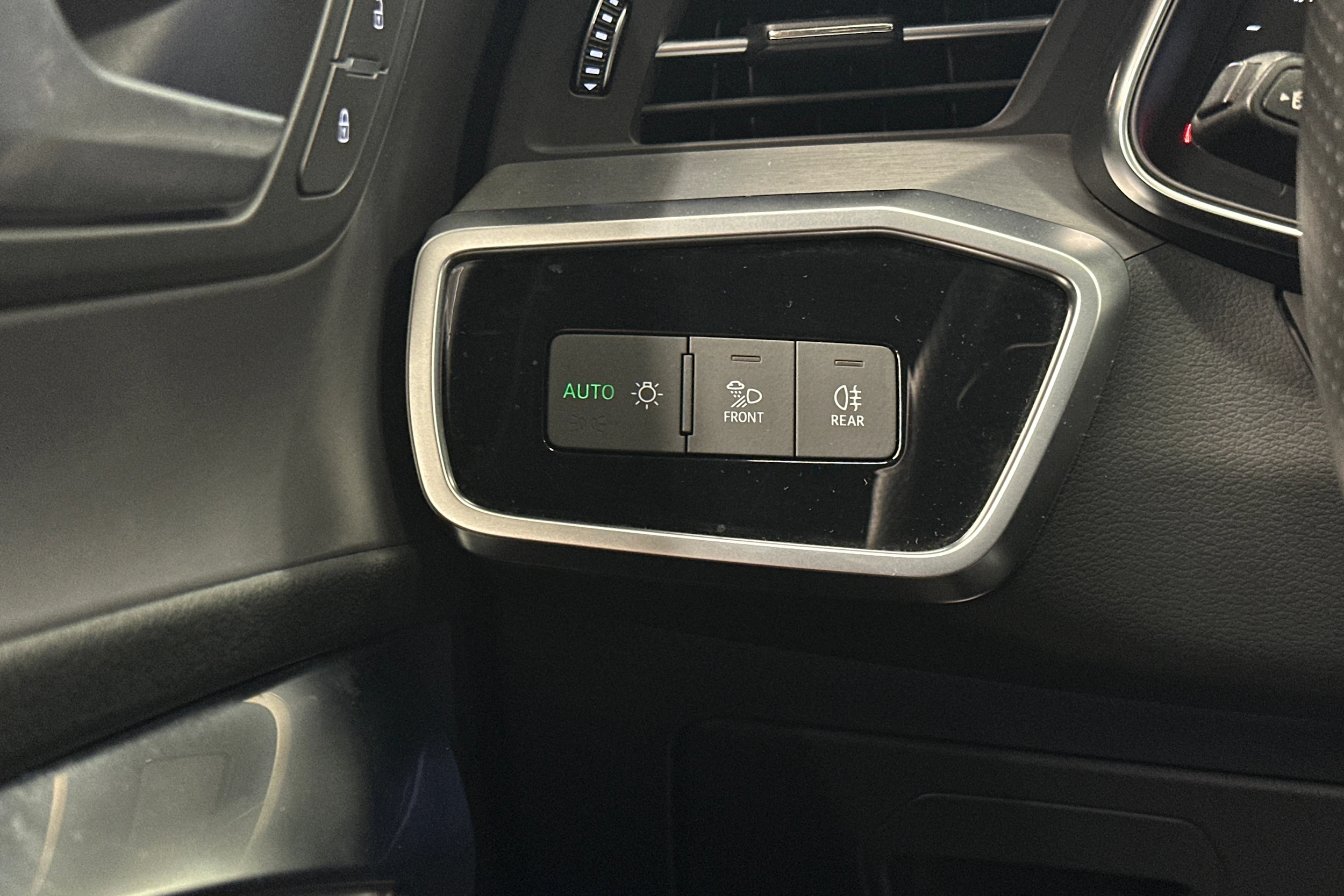 sininen Audi A6 2021 kuva 14.