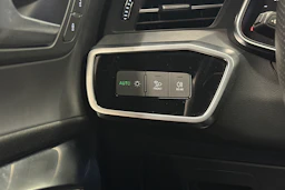 sininen Audi A6 2021 kuva 14.