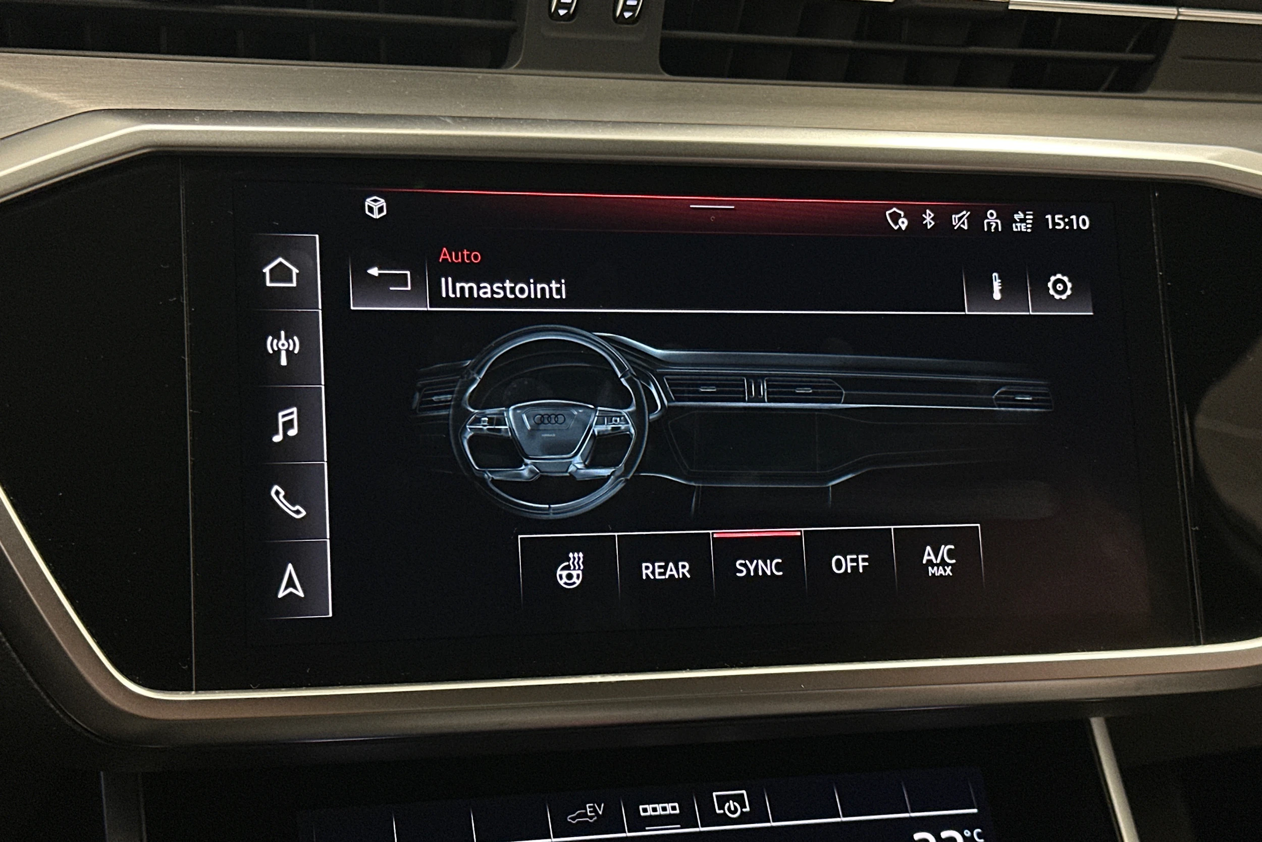 sininen Audi A6 2021 kuva 26.