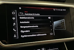 sininen Audi A6 2021 kuva 29.
