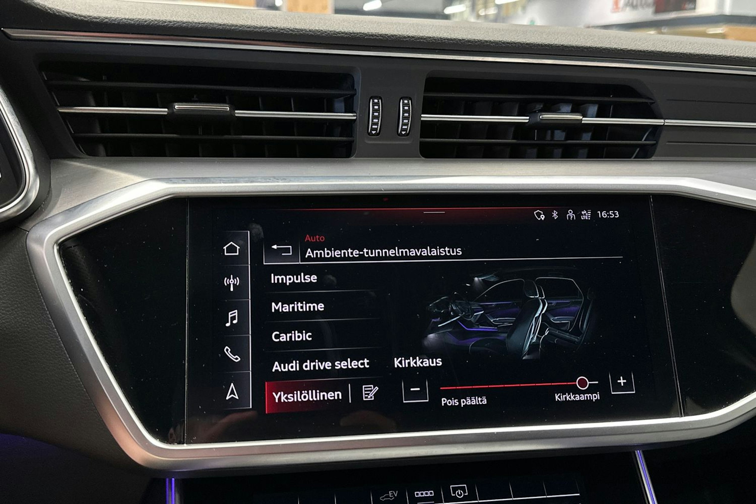 harmaa Audi A6 2021 kuva 22.
