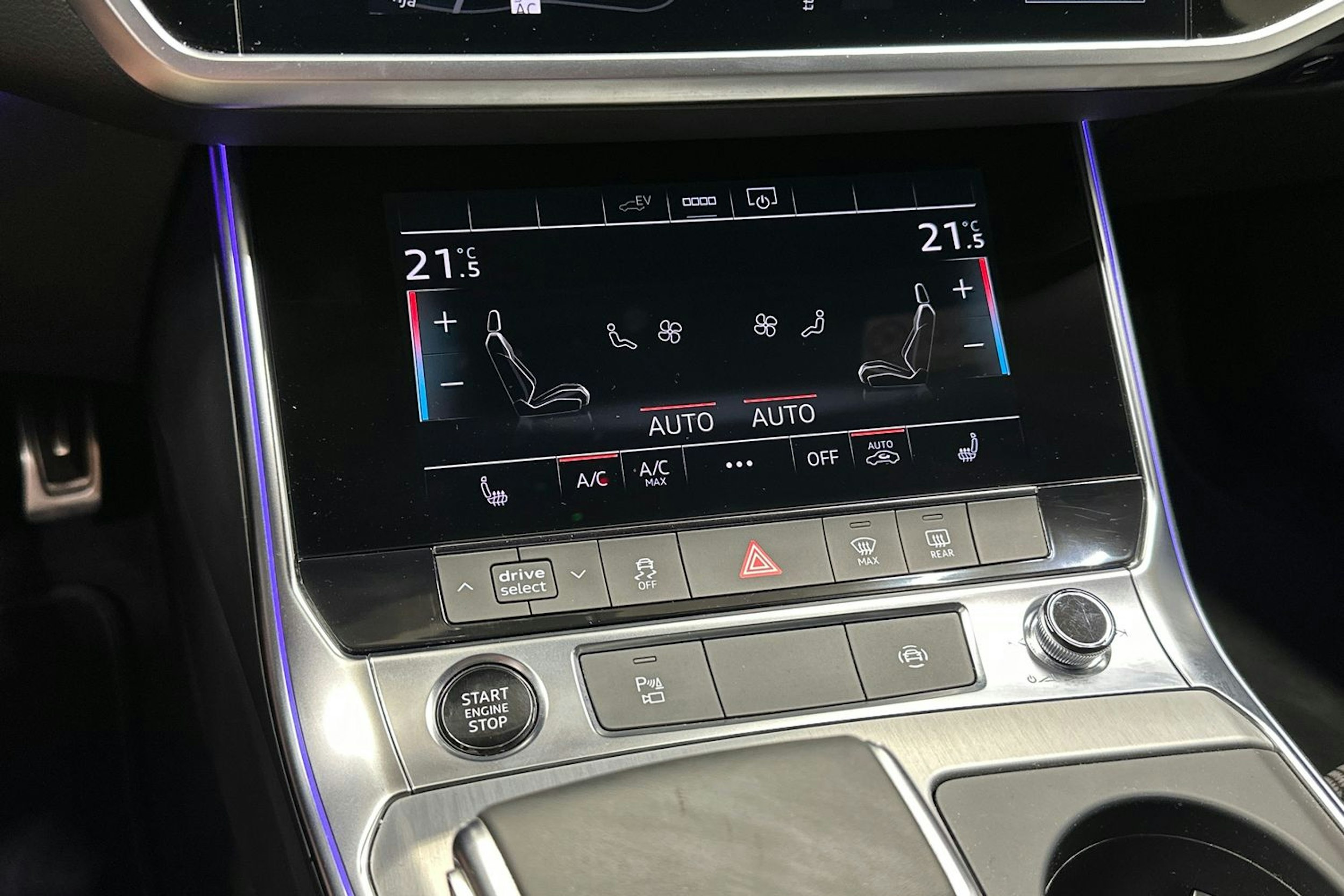 harmaa Audi A6 2021 kuva 25.