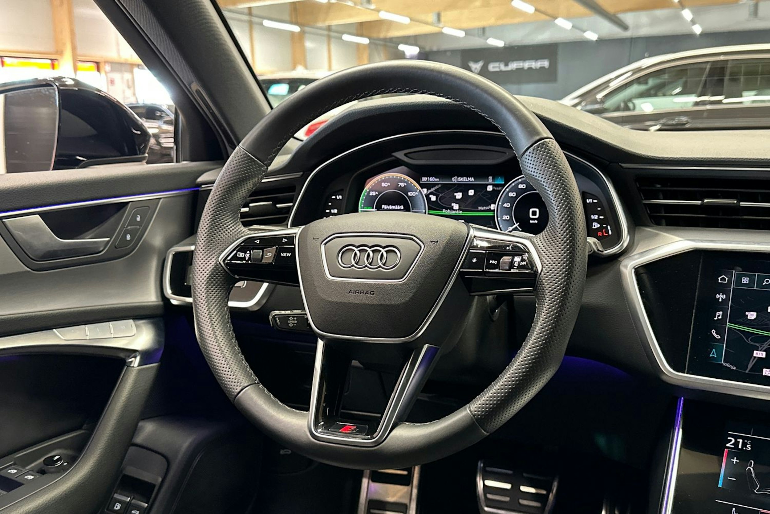 harmaa Audi A6 2021 kuva 27.