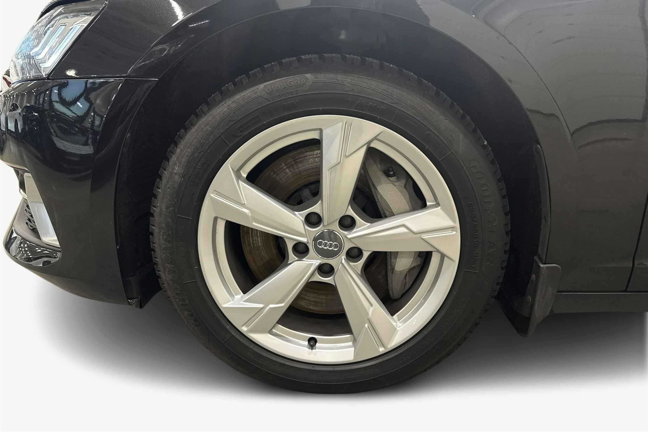 met. harmaa Audi A6 2021 kuva 11.