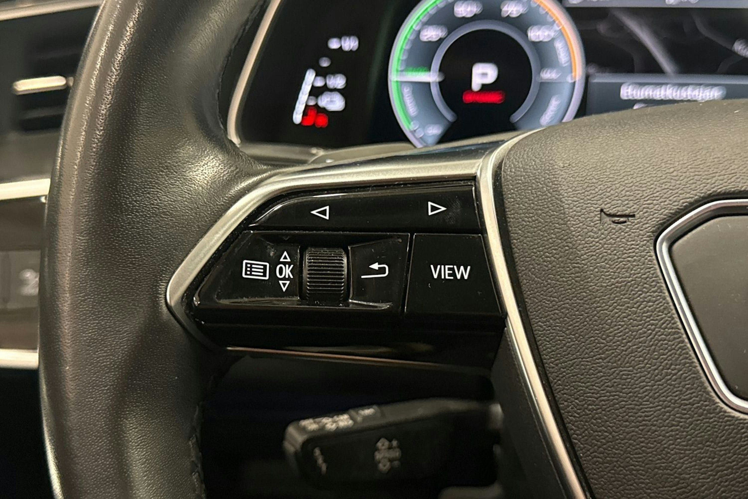 met. harmaa Audi A6 2021 kuva 15.