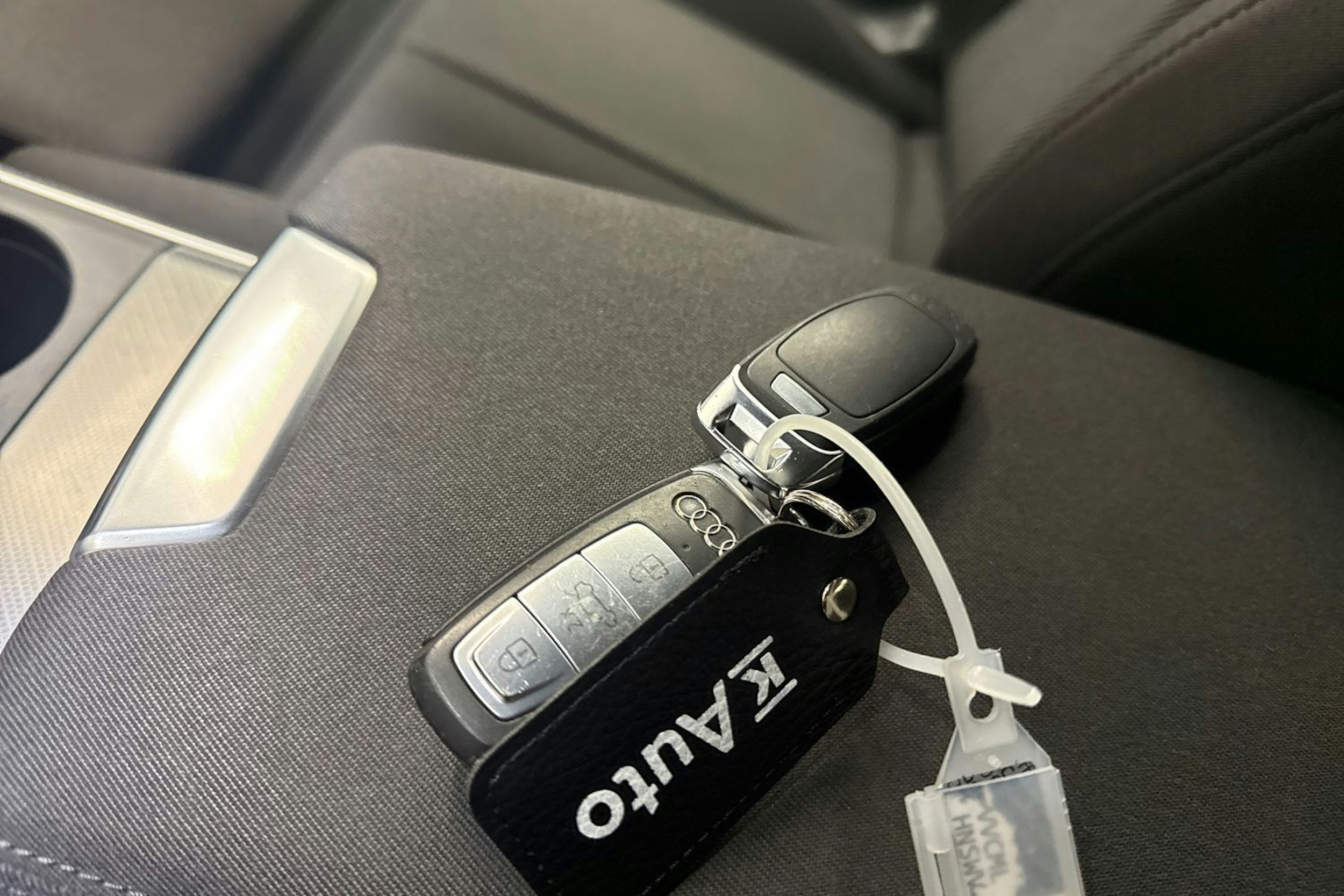 met. harmaa Audi A6 2021 kuva 31.