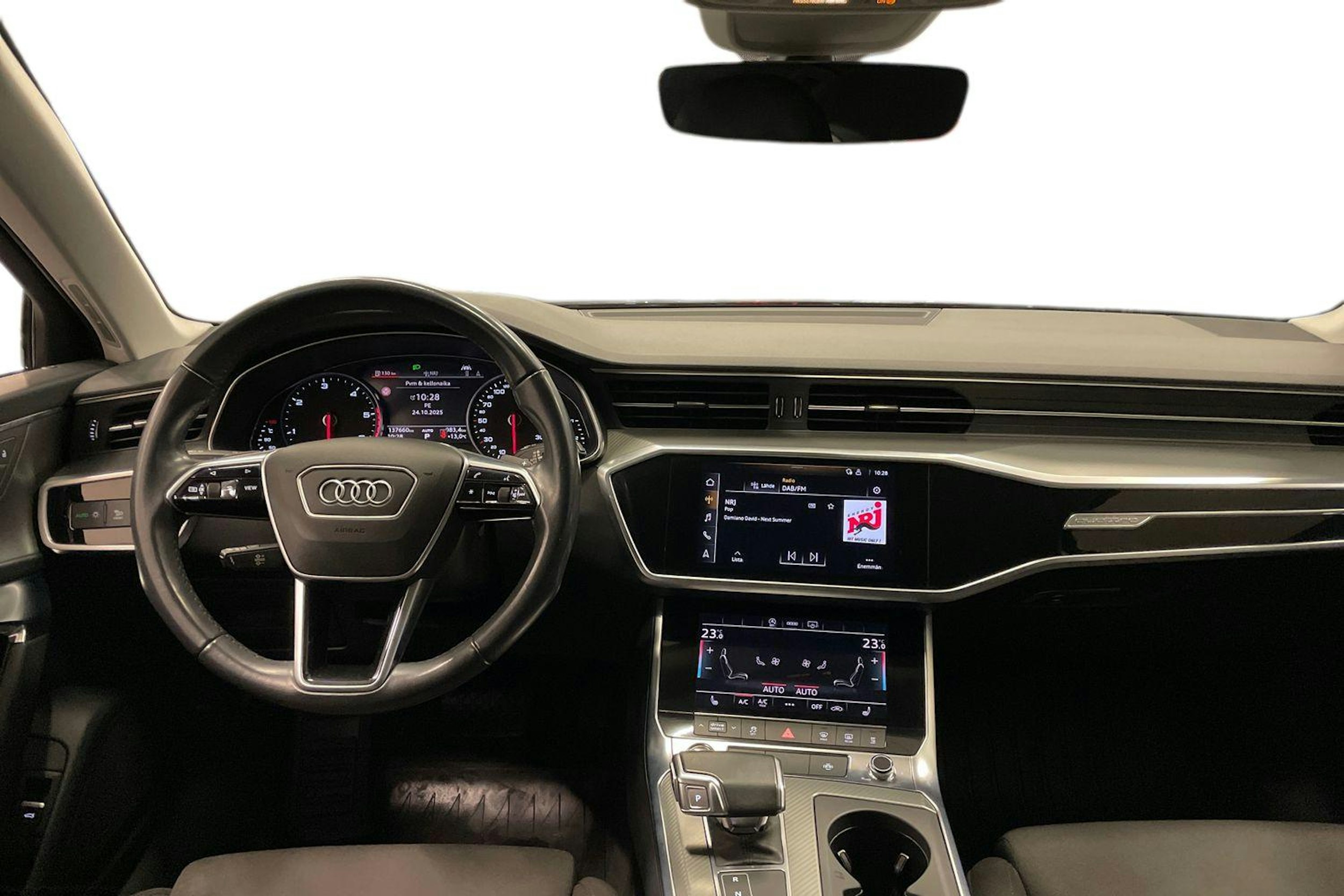 musta Audi A6 2021 kuva 7.