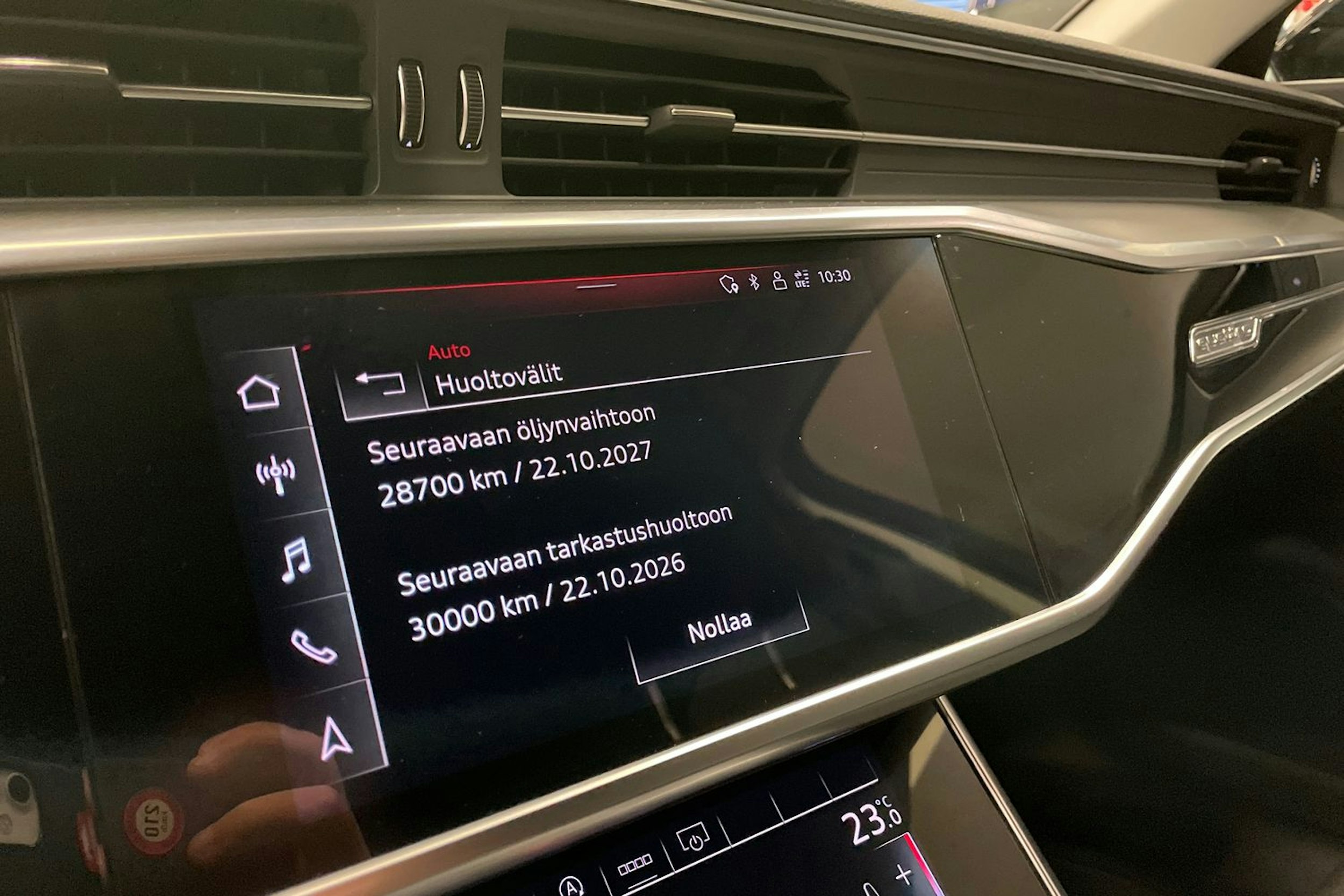 musta Audi A6 2021 kuva 14.