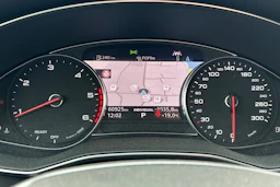 musta Audi A6 2021 kuva 5.