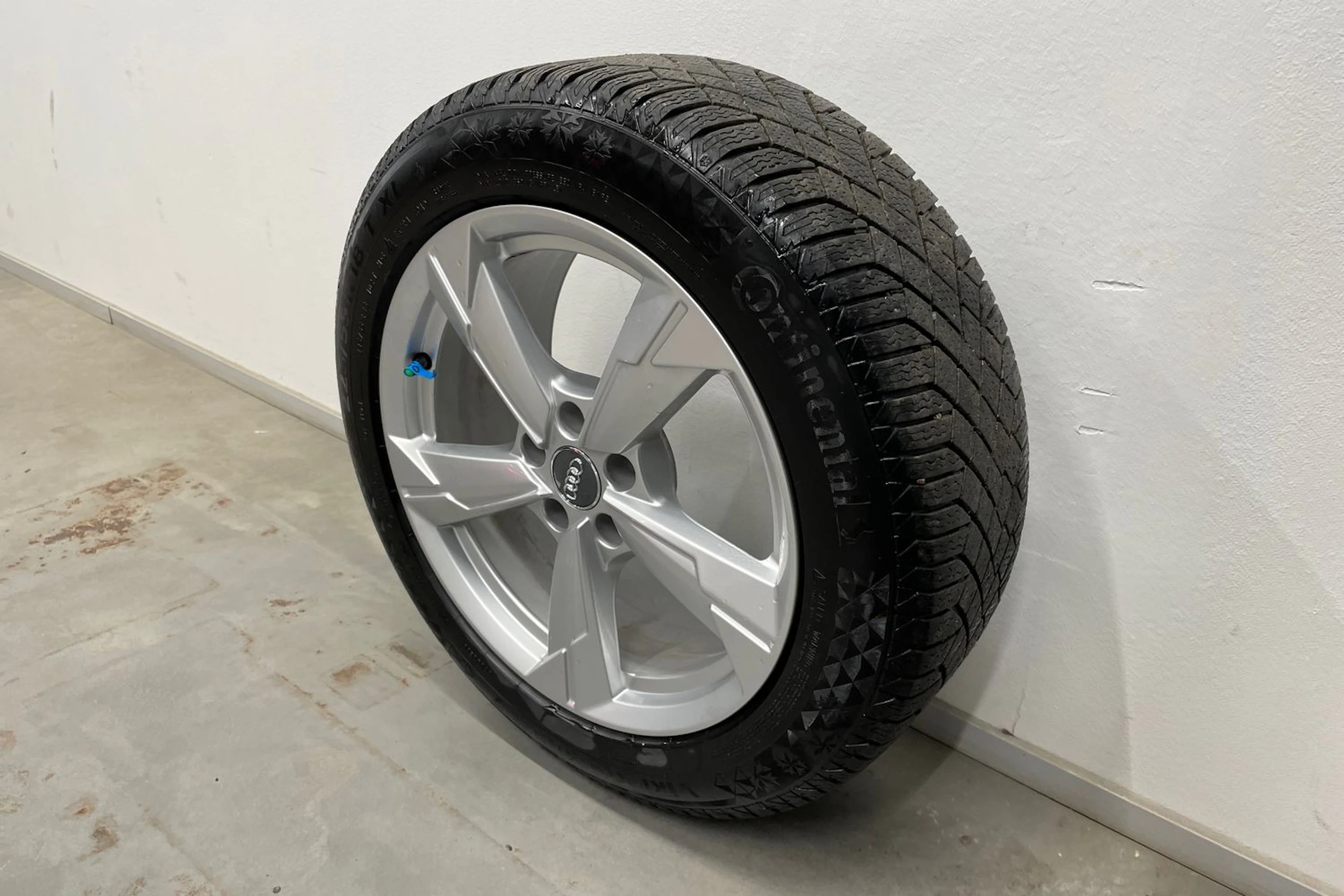 musta Audi A6 2021 kuva 11.