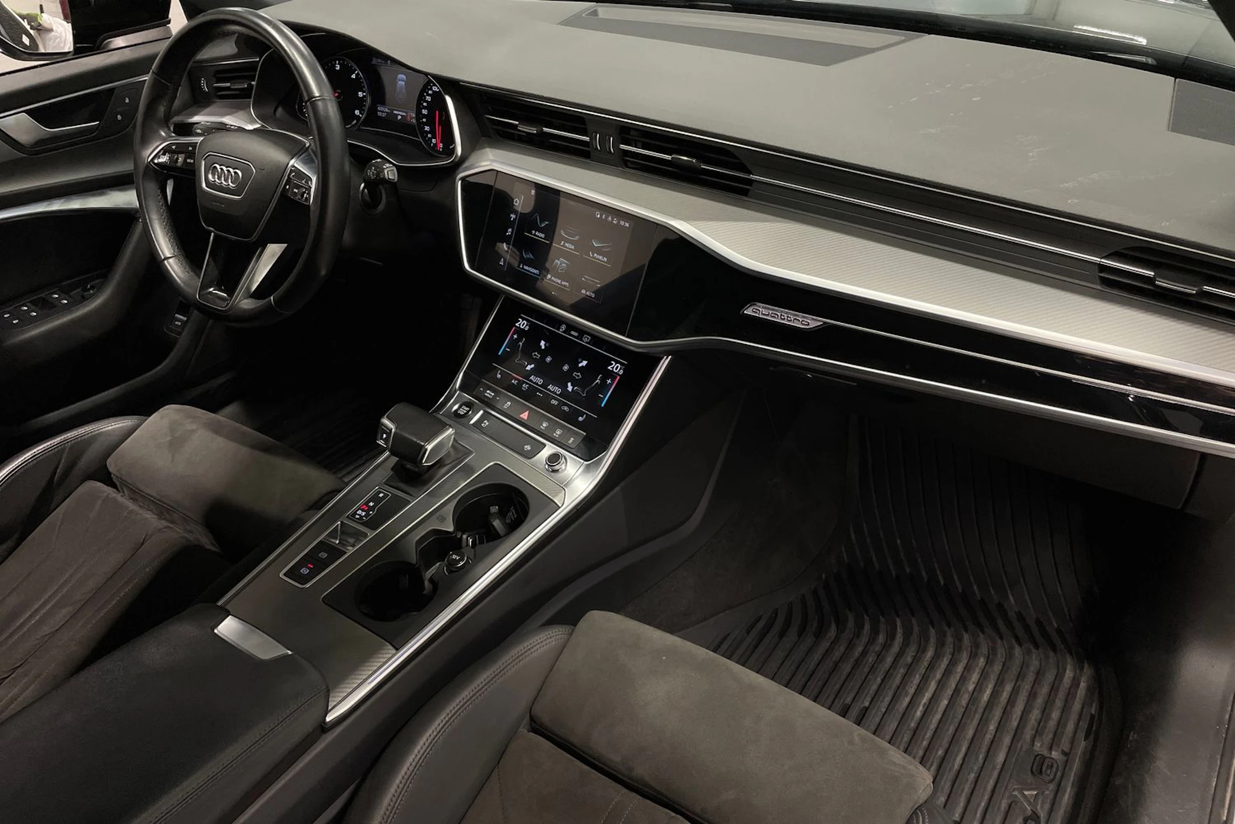 musta Audi A6 2021 kuva 31.