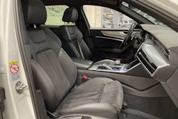 valkoinen Audi A6 2021 kuva 31.