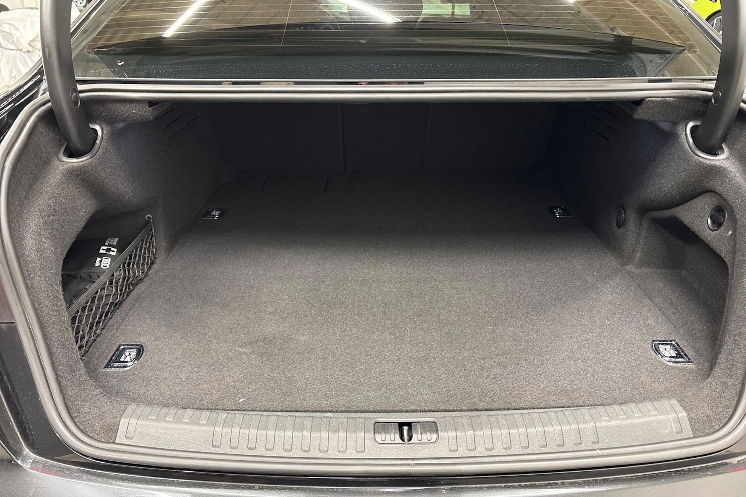 harmaa Audi A6 2021 kuva 31.