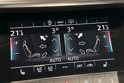 valkoinen Audi A6 2021 kuva 28.
