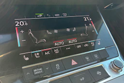punainen Audi A6 2021 kuva 5.
