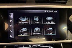 Musta Audi A6 2021 kuva 16.