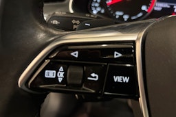 Musta Audi A6 2021 kuva 22.