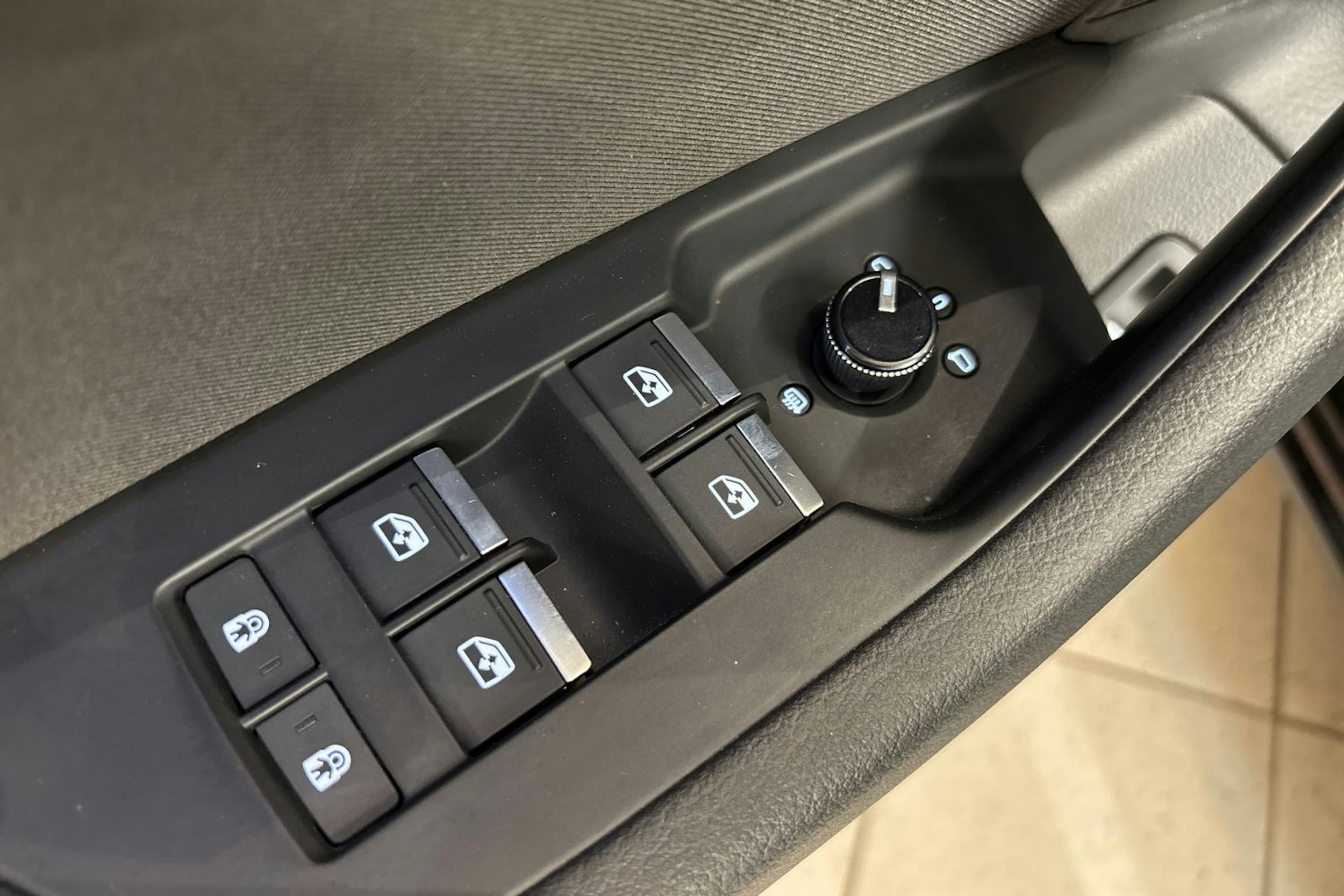 Musta Audi A6 2021 kuva 27.