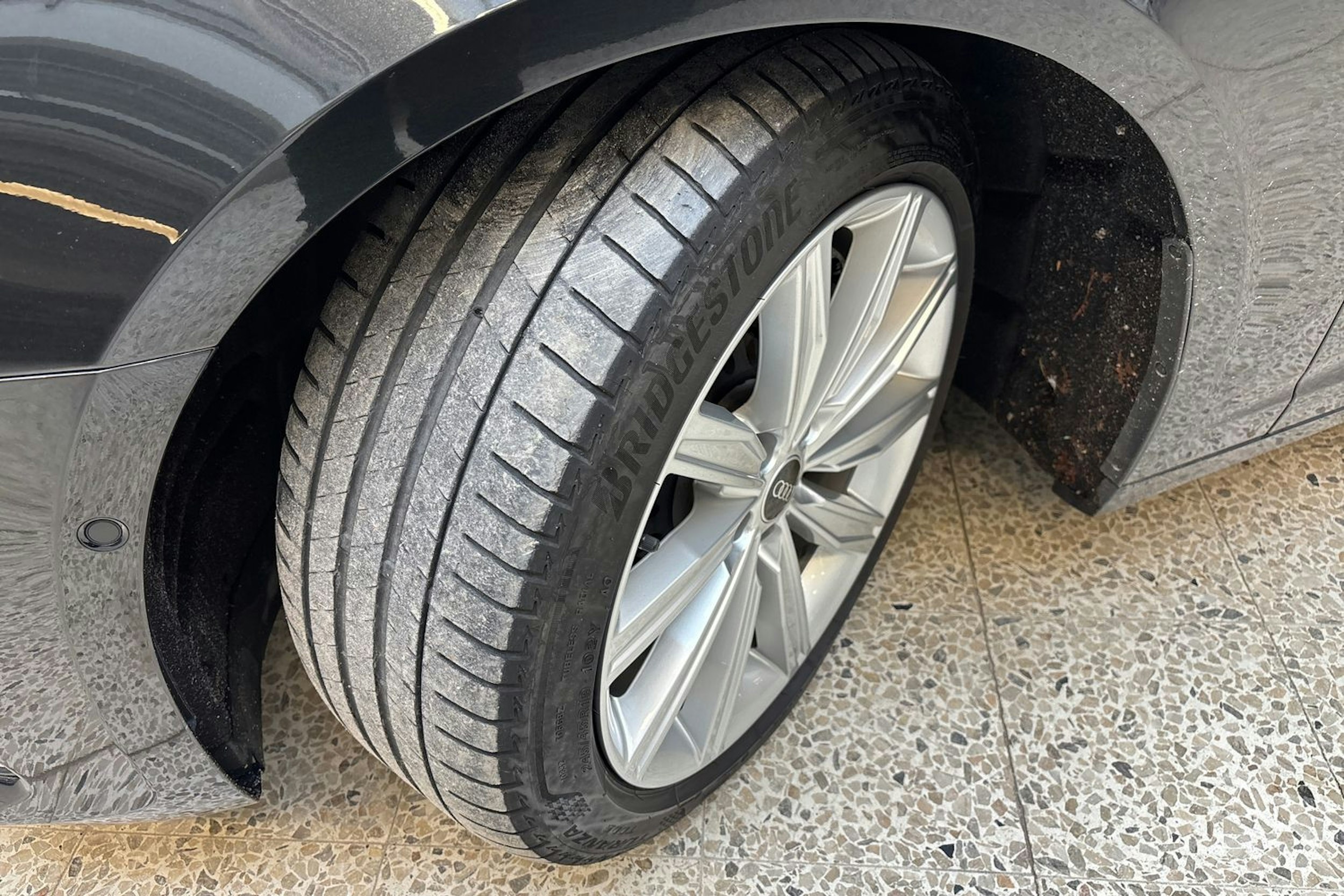 harmaa Audi A6 2021 kuva 13.