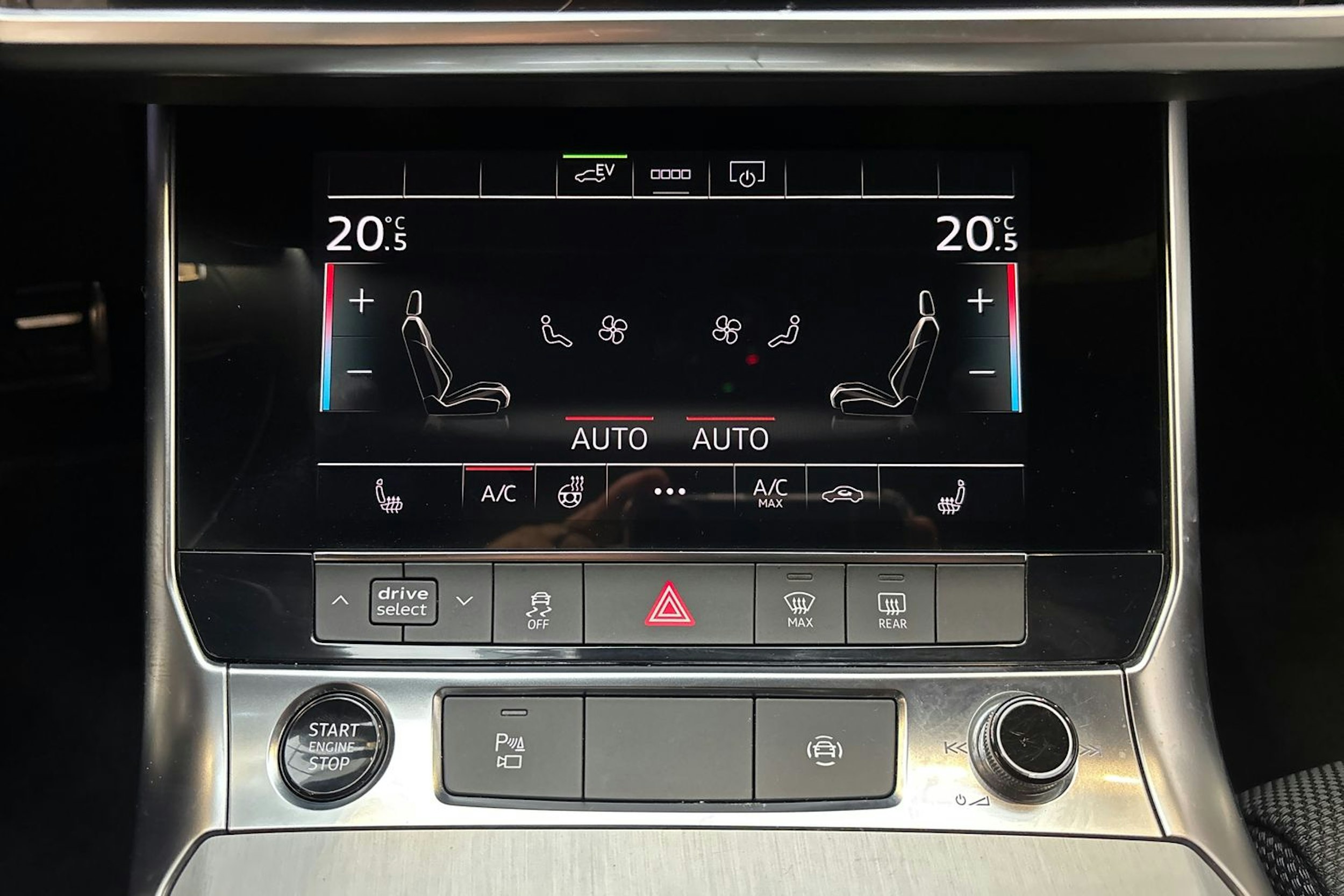 harmaa Audi A6 2021 kuva 26.