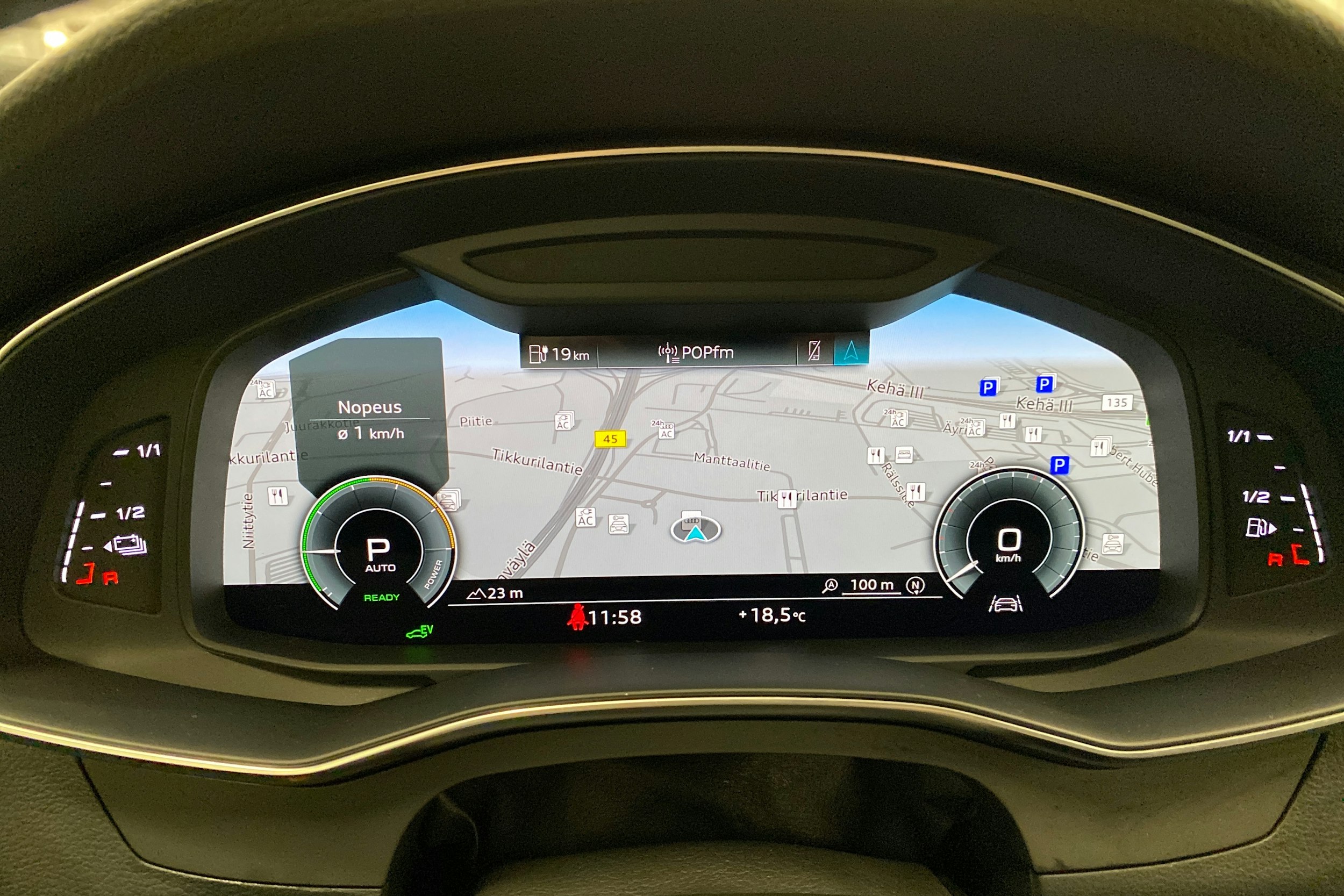 sininen Audi A6 2021 kuva 19.