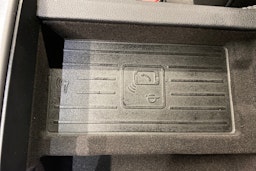 sininen Audi A6 2021 kuva 23.