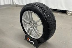 musta Audi A6 2021 kuva 10.