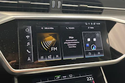 musta Audi A6 2021 kuva 22.