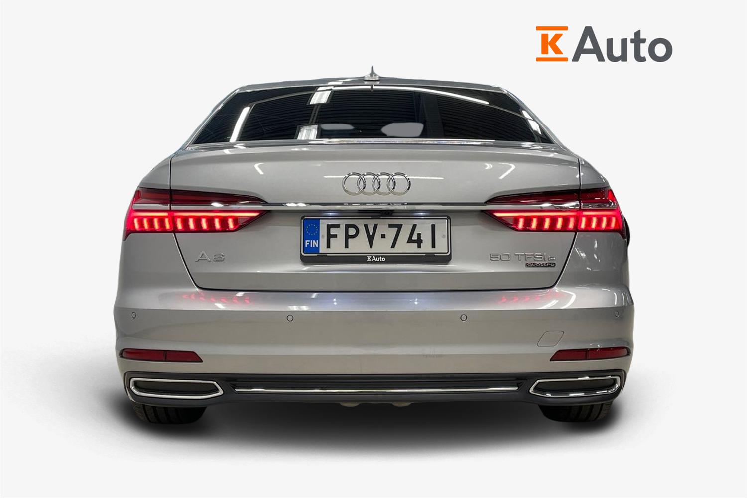 Audi A6 2021, photo 3/21