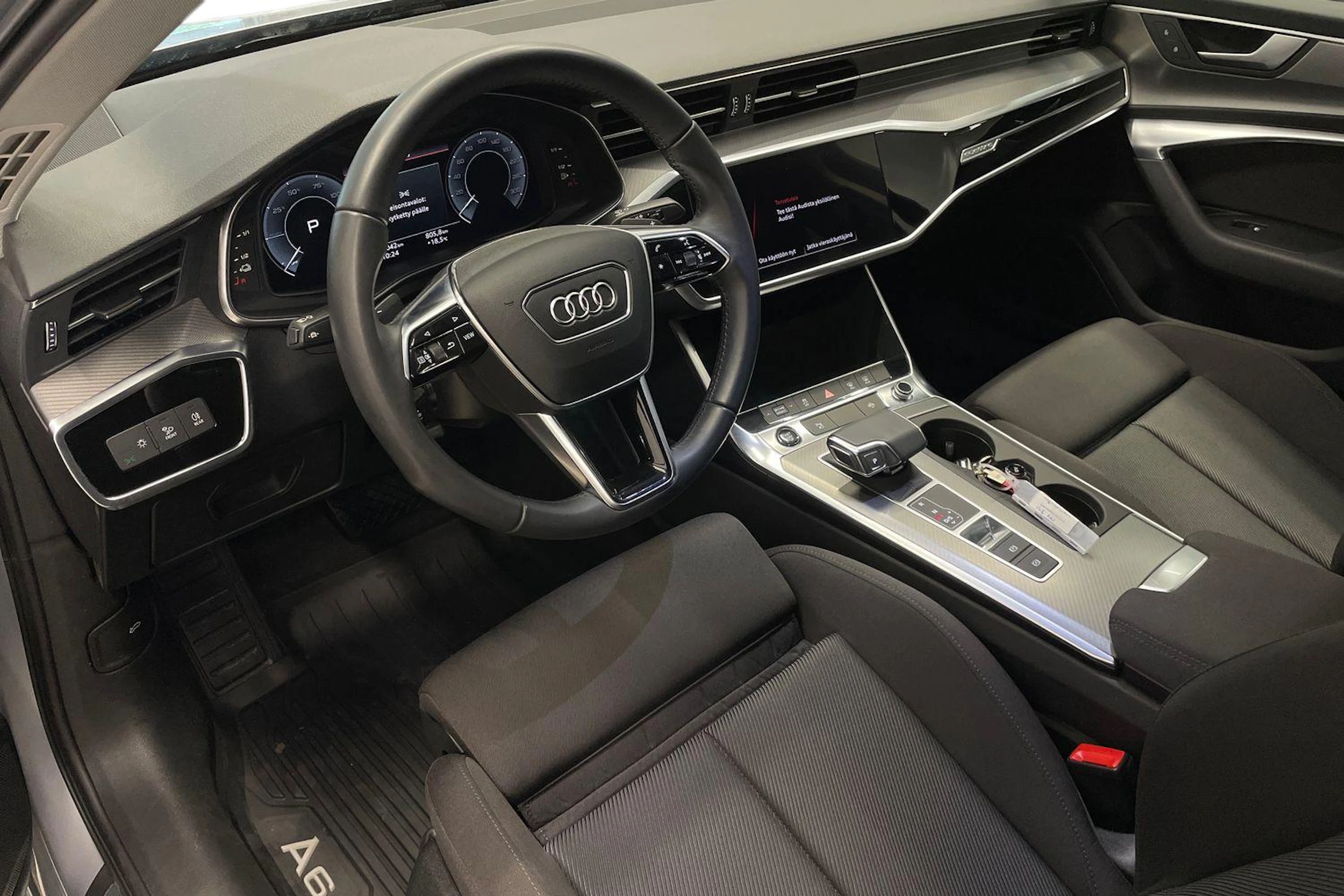 Hopea Audi A6 2021 kuva 6.