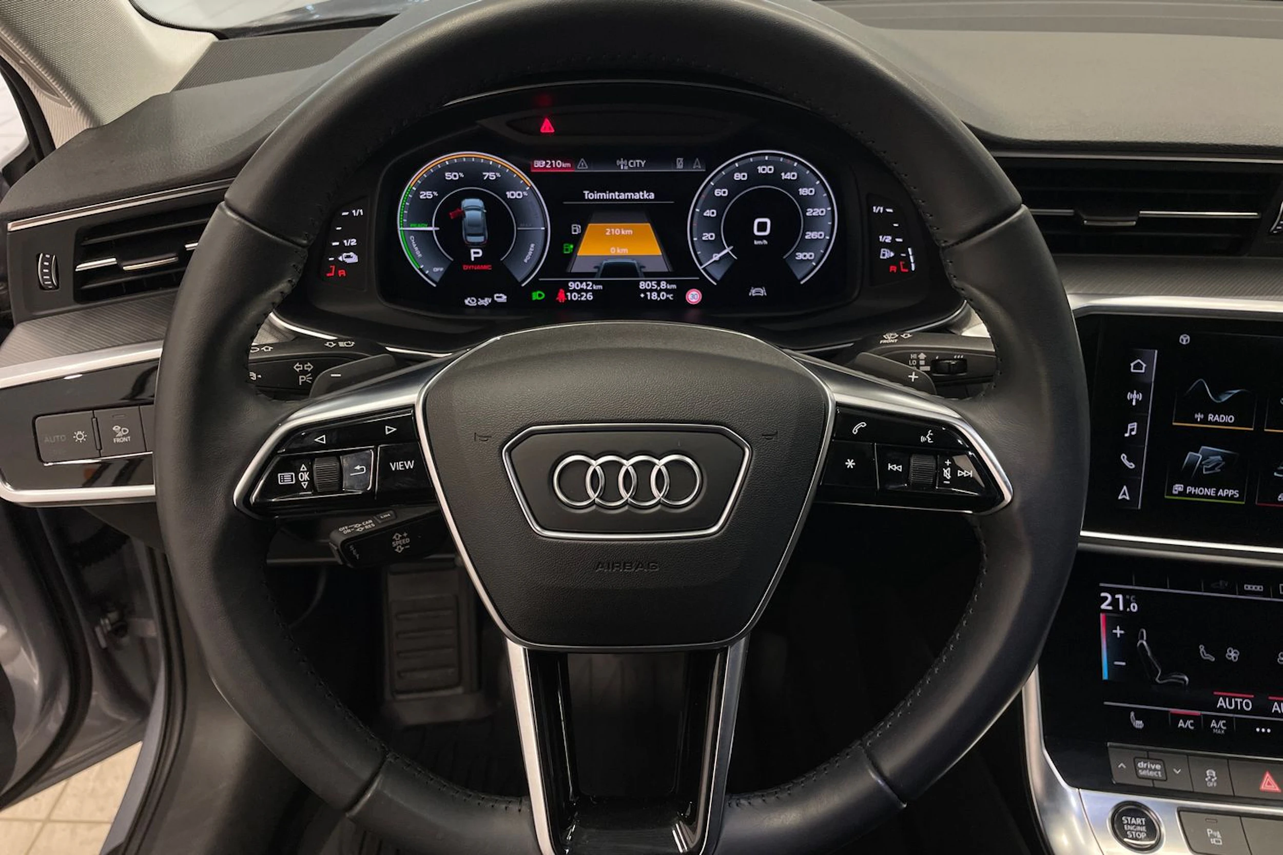 Hopea Audi A6 2021 kuva 13.