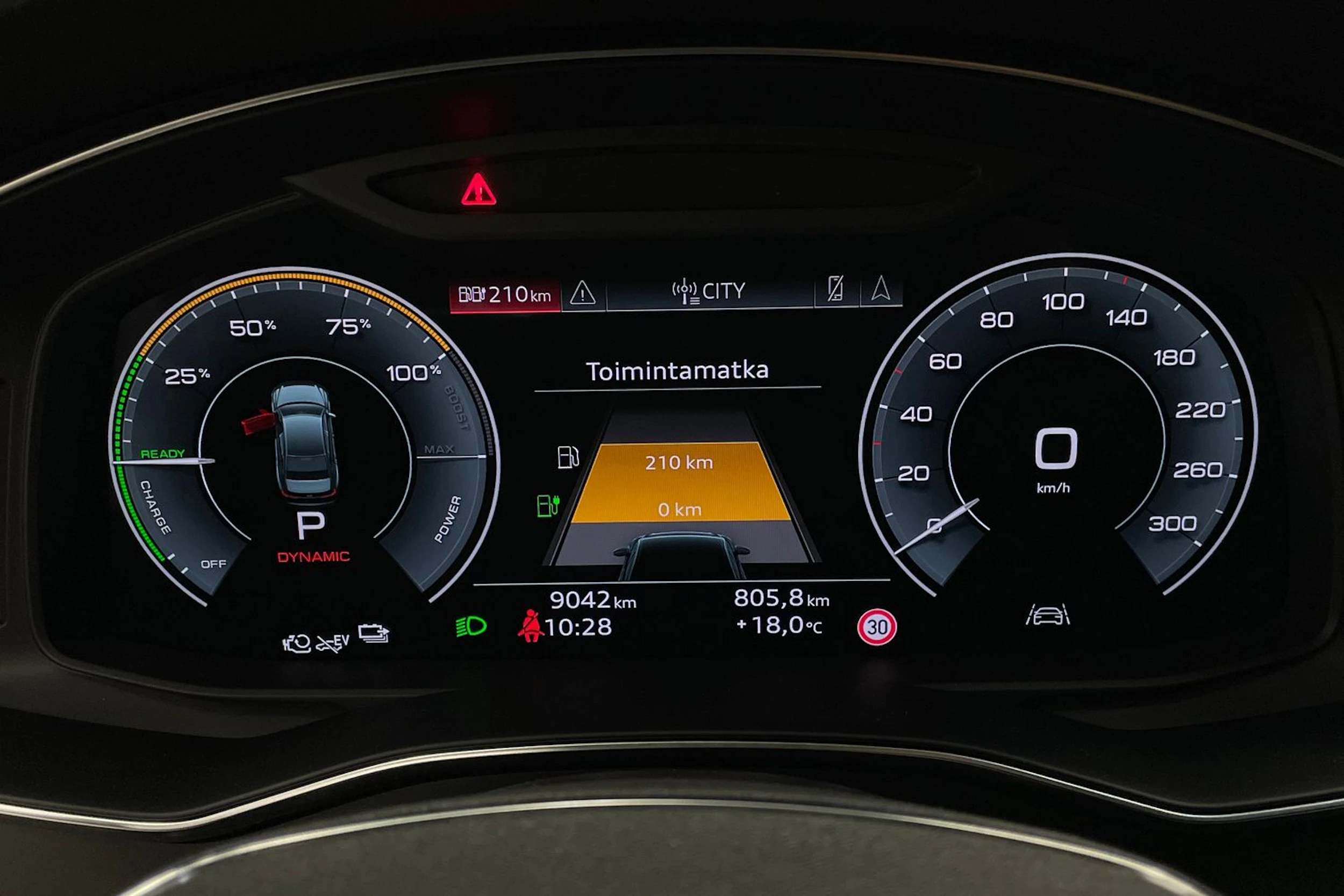 Hopea Audi A6 2021 kuva 19.