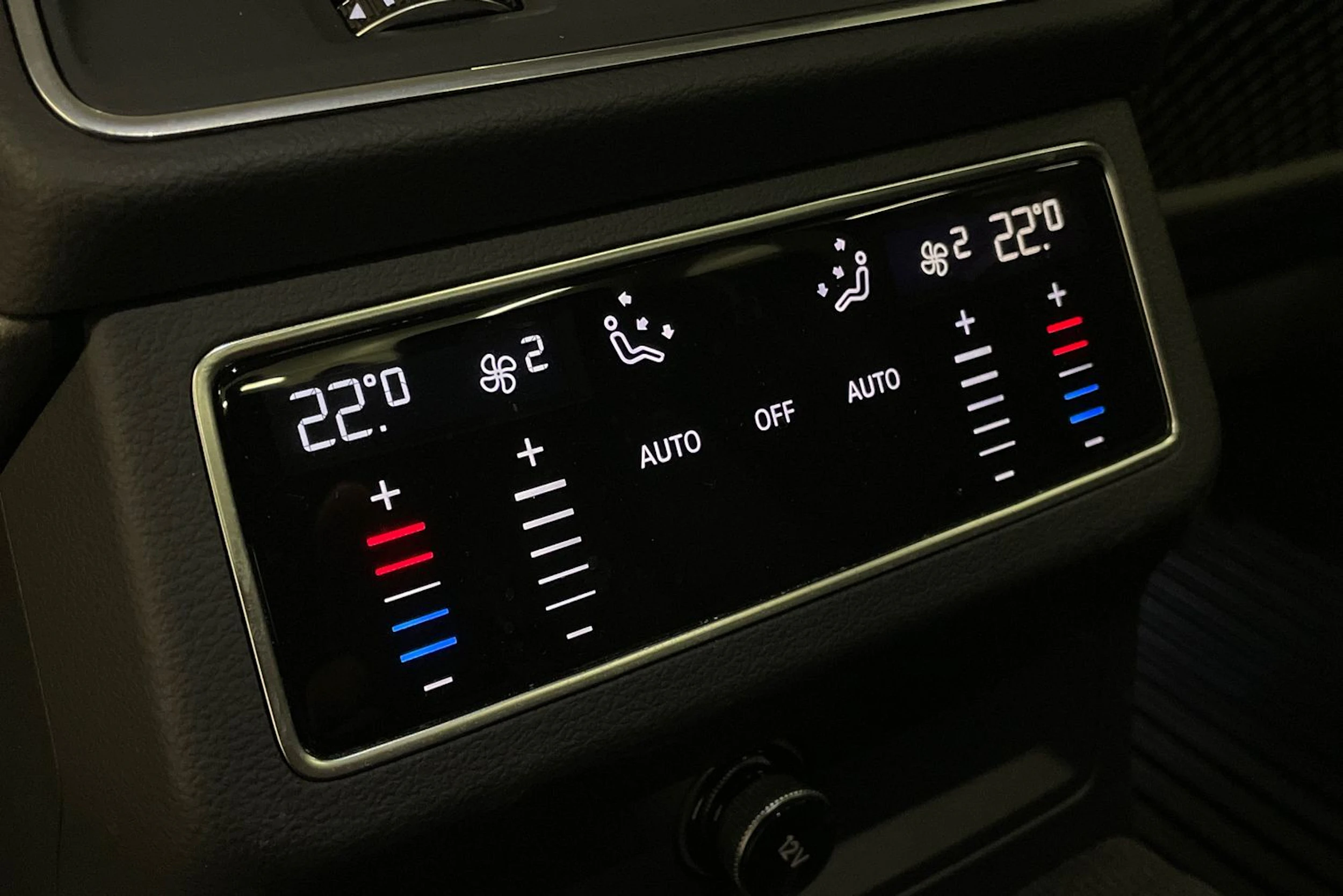Hopea Audi A6 2021 kuva 20.