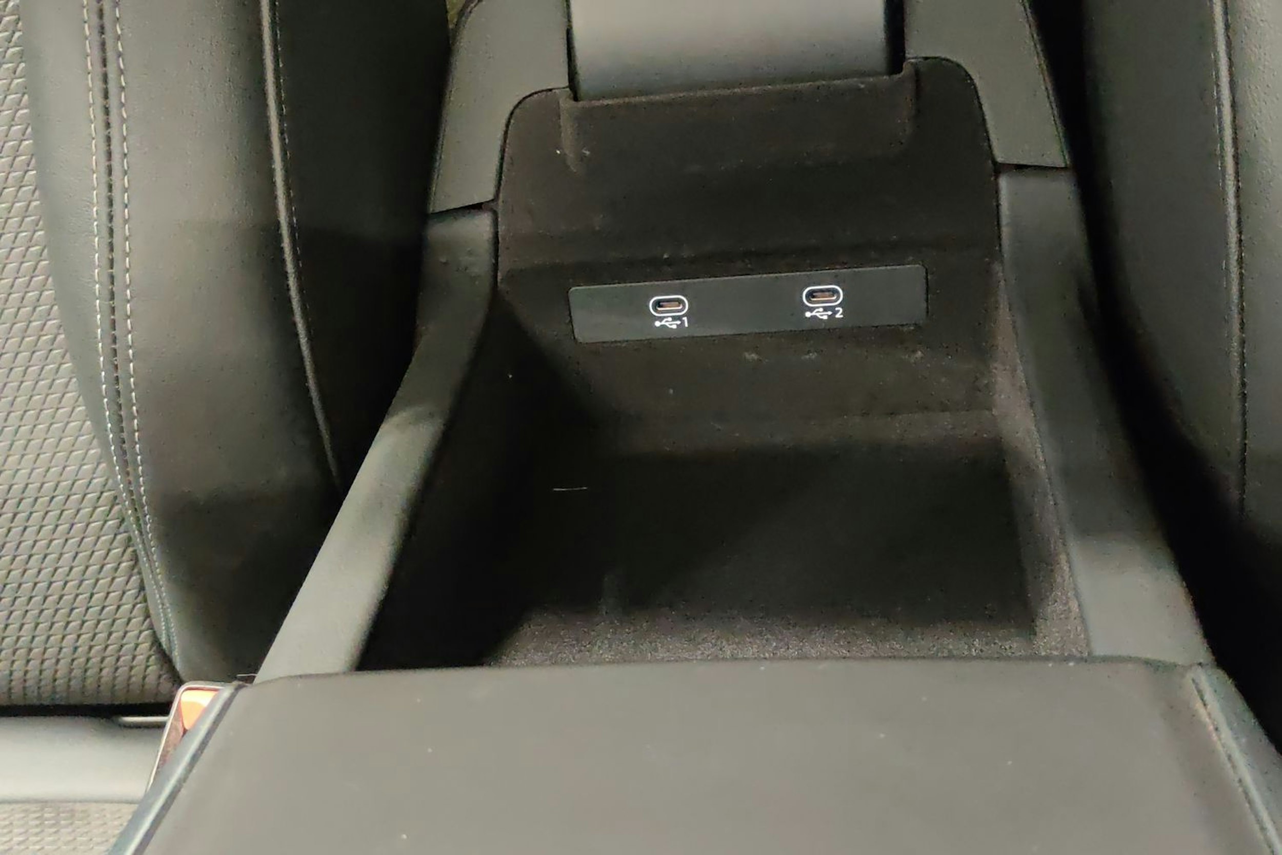 Harmaa Audi A6 2021 kuva 19.