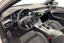 valkoinen Audi A6 2021 kuva 8.